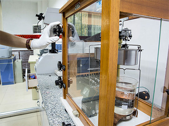 Analytical Balance